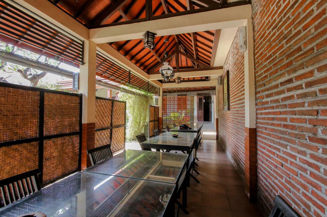 Oyo 1361 Singosari Family Residence Banyuwangi  Eksteriør billede