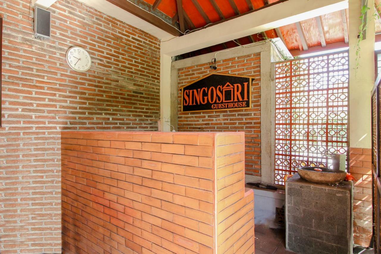 Oyo 1361 Singosari Family Residence Banyuwangi  Eksteriør billede